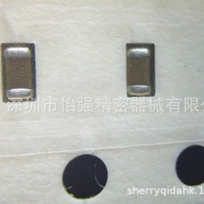 RC0402FR-074K7L  YAGEO