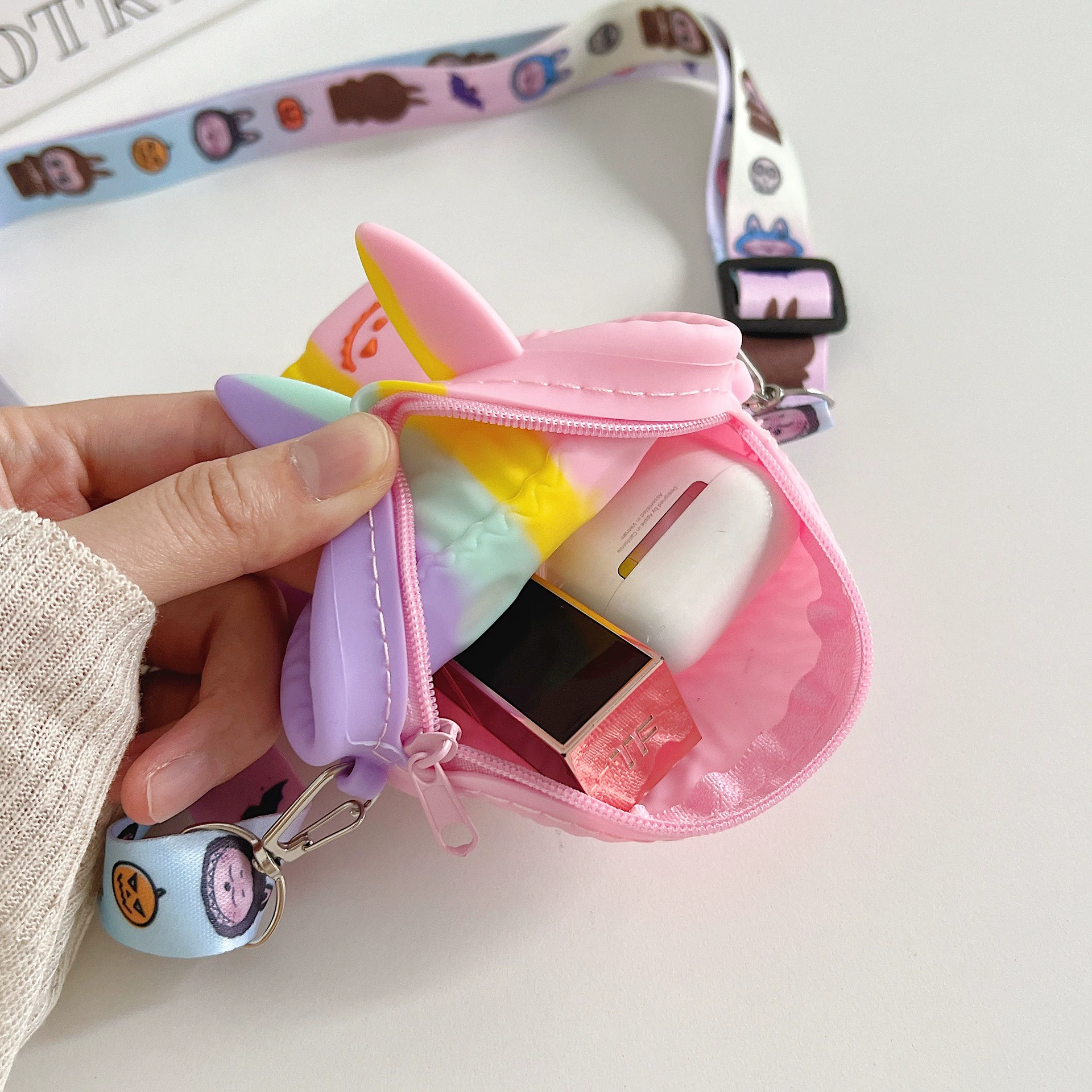 Wallet, one-shoulder bag