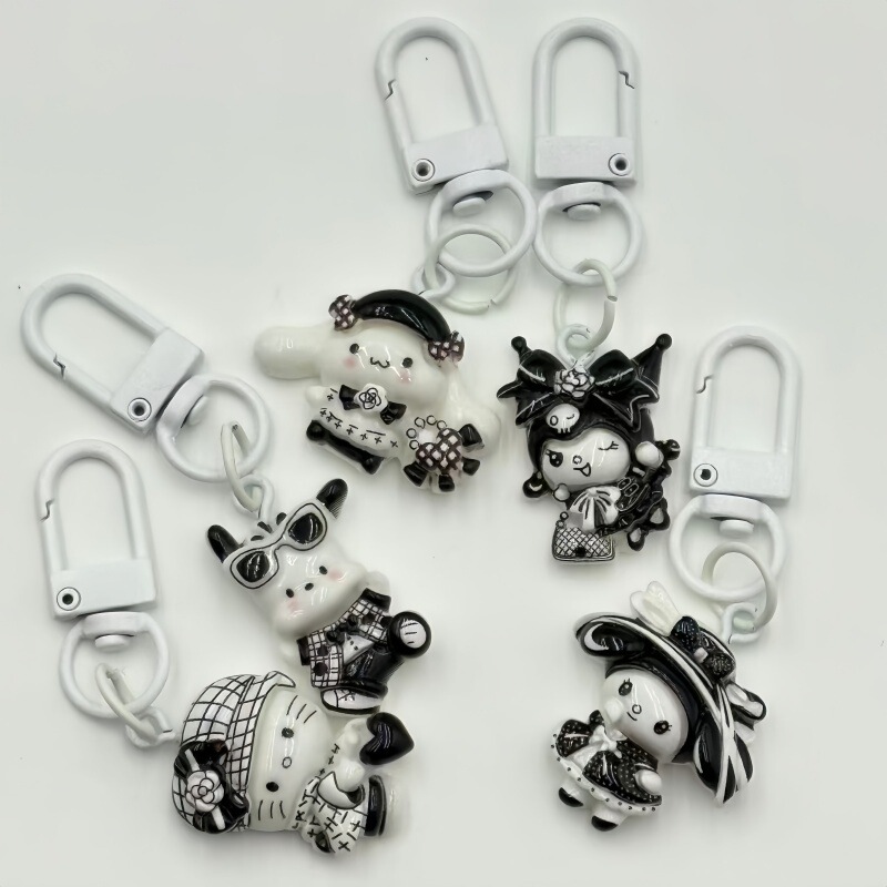 Cartoon DIY Keychain Mobile Phone Pendant Hole Shoe Buckle Shoe Accessories Student School Bag Pendant Travel Luggage Accessories