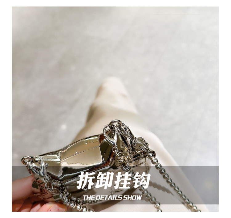 Cartoonish, mini and cute zinc alloy small bag for women, 2025 new style, stylish single-shoulder bag, crossbody chain and metal undefined