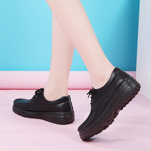 New nurse shoes women's soft-soled casual leather shoes with laces lightweight black and white work shoes factory wholesale
