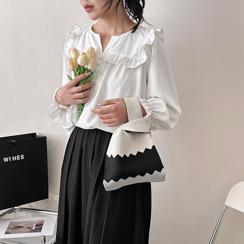 Instagram popular vest trend knitted women's personalized handbag tote bag_voghion.com