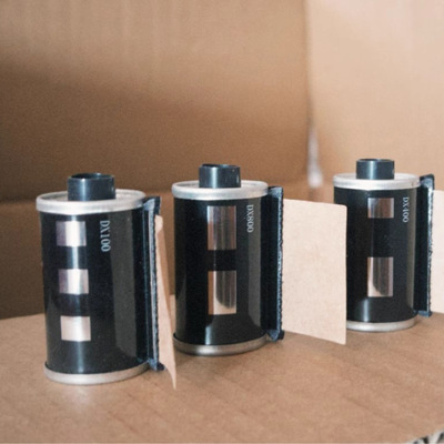 Установите 135 пленку Metal Dark Box, упаковка гладкая, с кодом DX, ISO100 200,400 800