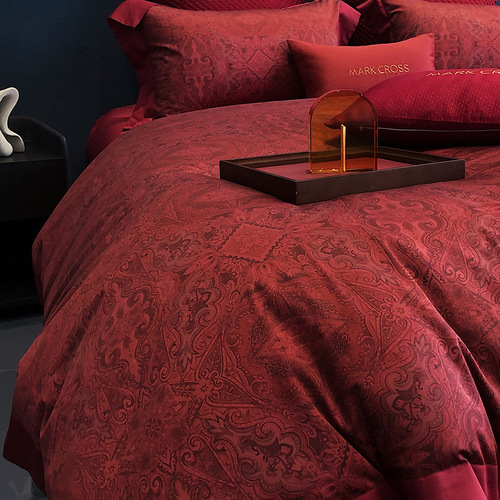 Light luxury high-end 100-count long-staple cotton four-piece set pure cotton wedding red printed quilt cover wedding 1.8 bedding
