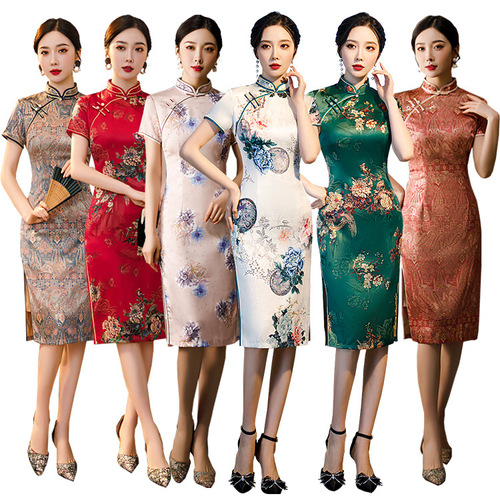 2022 high emulation silk cheongsam modified Chinese cheongsam new printing fashion girl slim skirt