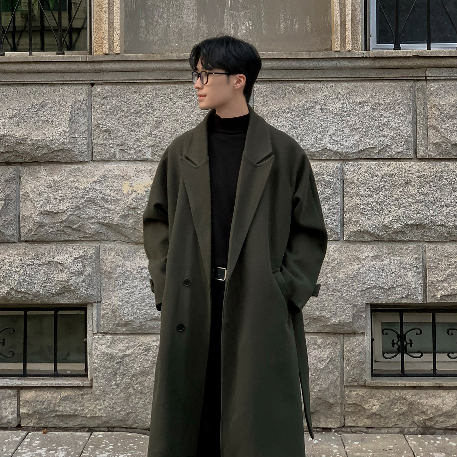 F370 2025秋冬の新型韓国版英倫風韓系の中のミディアムウールのコートの男性は膝を越えてコートします。