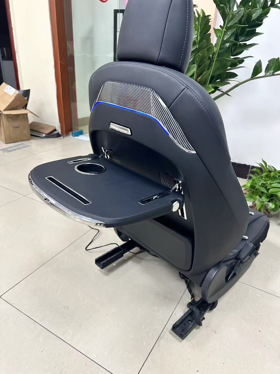High-End Car Rear Seat Aviation Folding Table, Special Car-Specific Small Table Board, 2026 New Model Small Table Board