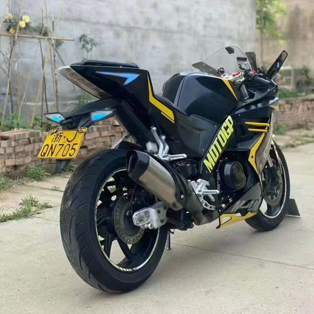 Blade Warrior дорожная версия спортивный автомобиль, Национальный IV электронная инъекция, полный комплект прав и мотоцикл внедорожное транспортное средство