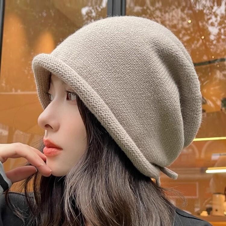 2025 New Slouchy Beanie Autumn and Winter Knitted Rolled Edge Warm Hat for Women, Fashionable Versatile Cold Hat, Large Head Circumference, Makes Face Look Smaller