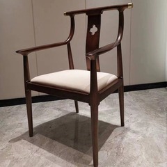 新中国式ホテルの食事椅子の個室ホテルの椅子の民宿会の実木鍋のテーマレストランの宴会の背もたれ椅子