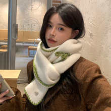 2024秋冬新品围巾女士高级感保暖百搭韩版披肩纯色锁边氛围感围脖