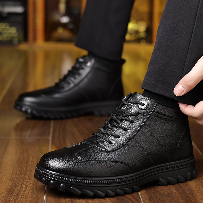 Giày bốt Martin nam cổ cao độn bông buộc dây chống trượt giữ ấm, gót thấp 1–3 cm — màu đen