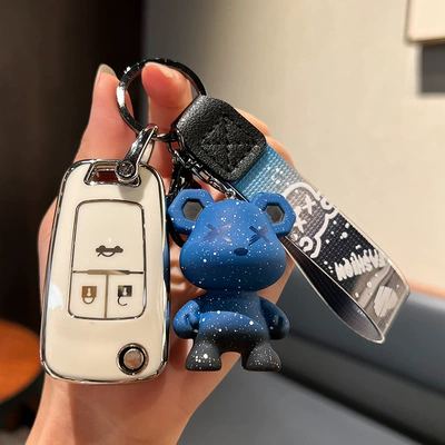 High-end Women's Case Buckle, Car key bag - chevrolet-b-old-single-shell-white-blue-violent-bear-pendant