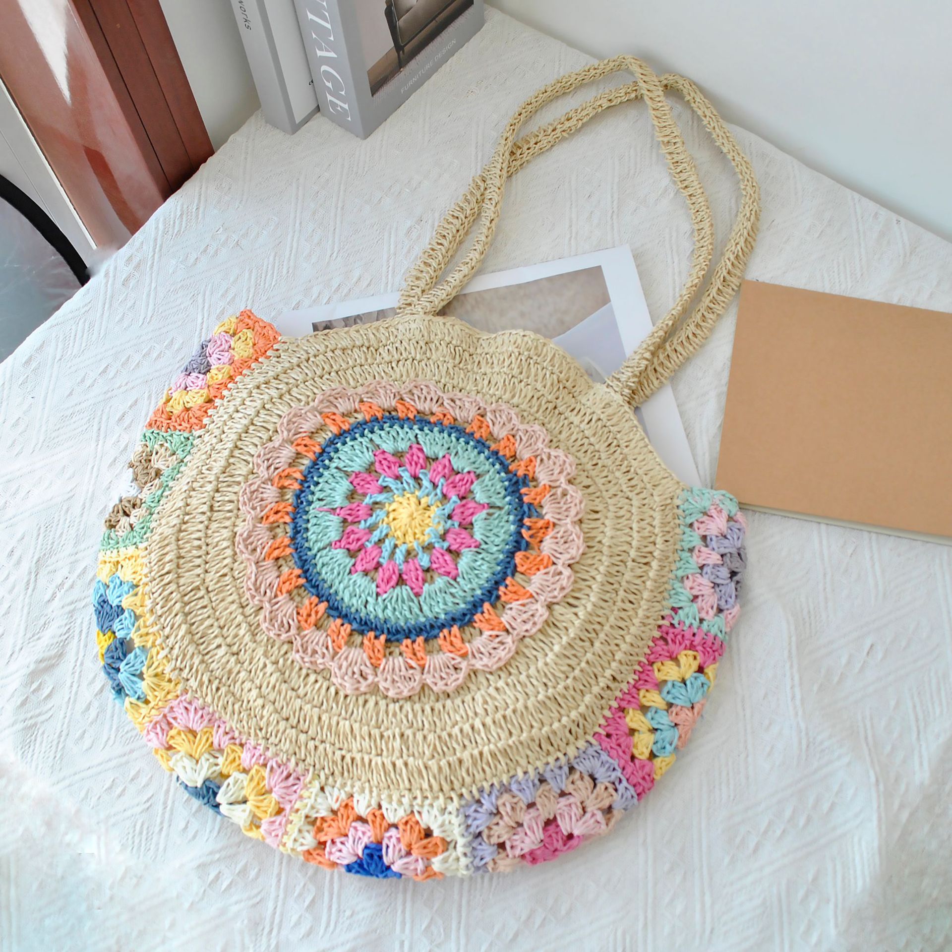 Women's Paper Color Block Flower Vacation Beach Weave Round Zipper Straw KLEIN bag display picture 2