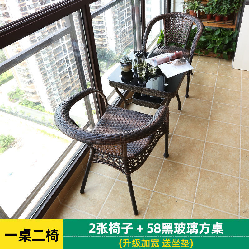 폭발 2 의자 + 58 검은 물결 사각형 테이블