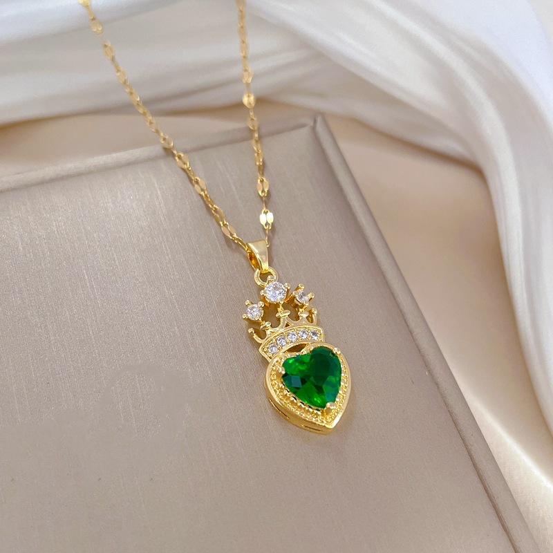 Luxurious Full Diamond Crown Necklace For Women Titanium Jewellery_voghion.com