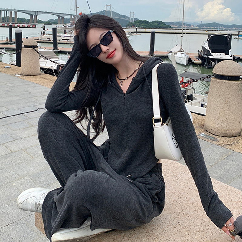 ActiveGo Slimm, completo sportivo da donna, due pezzi, alla moda, casual, autunno inverno, con cappuccio e pantaloni a gamba larga_voghion.com