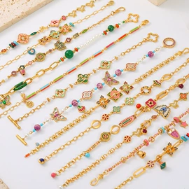 项链;耳环;耳钉