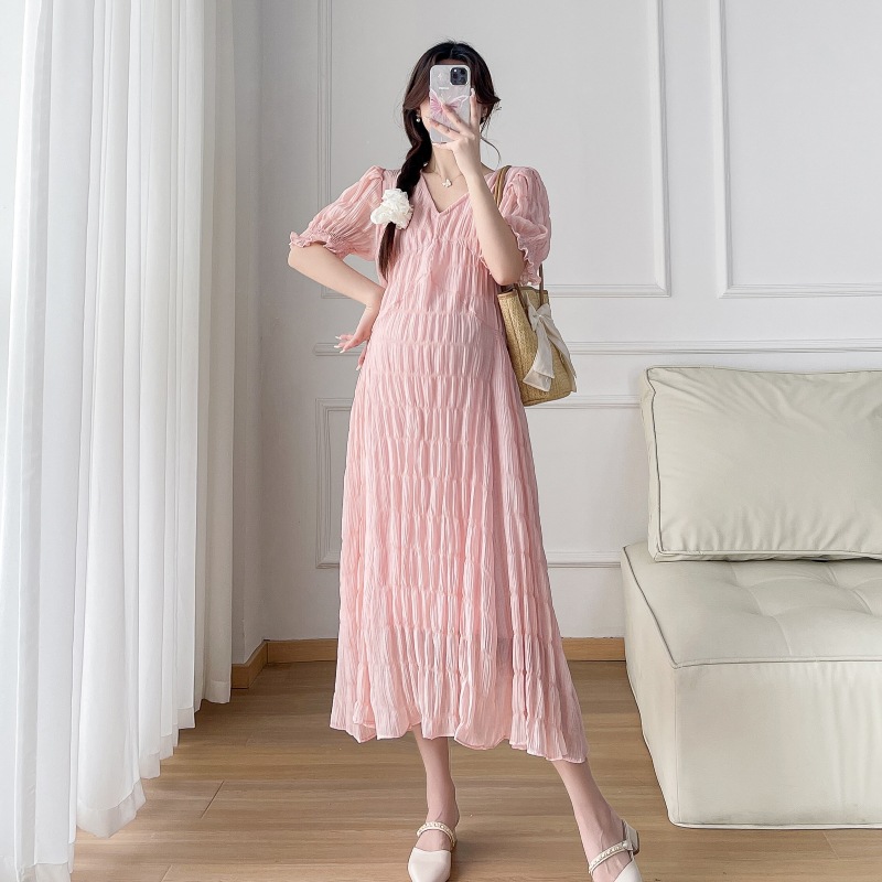 Maternity 2024 Summer New Sweet Age-reducing Pink Pleated V-neck Slimming Loose Large Size Pregnant Women Dress