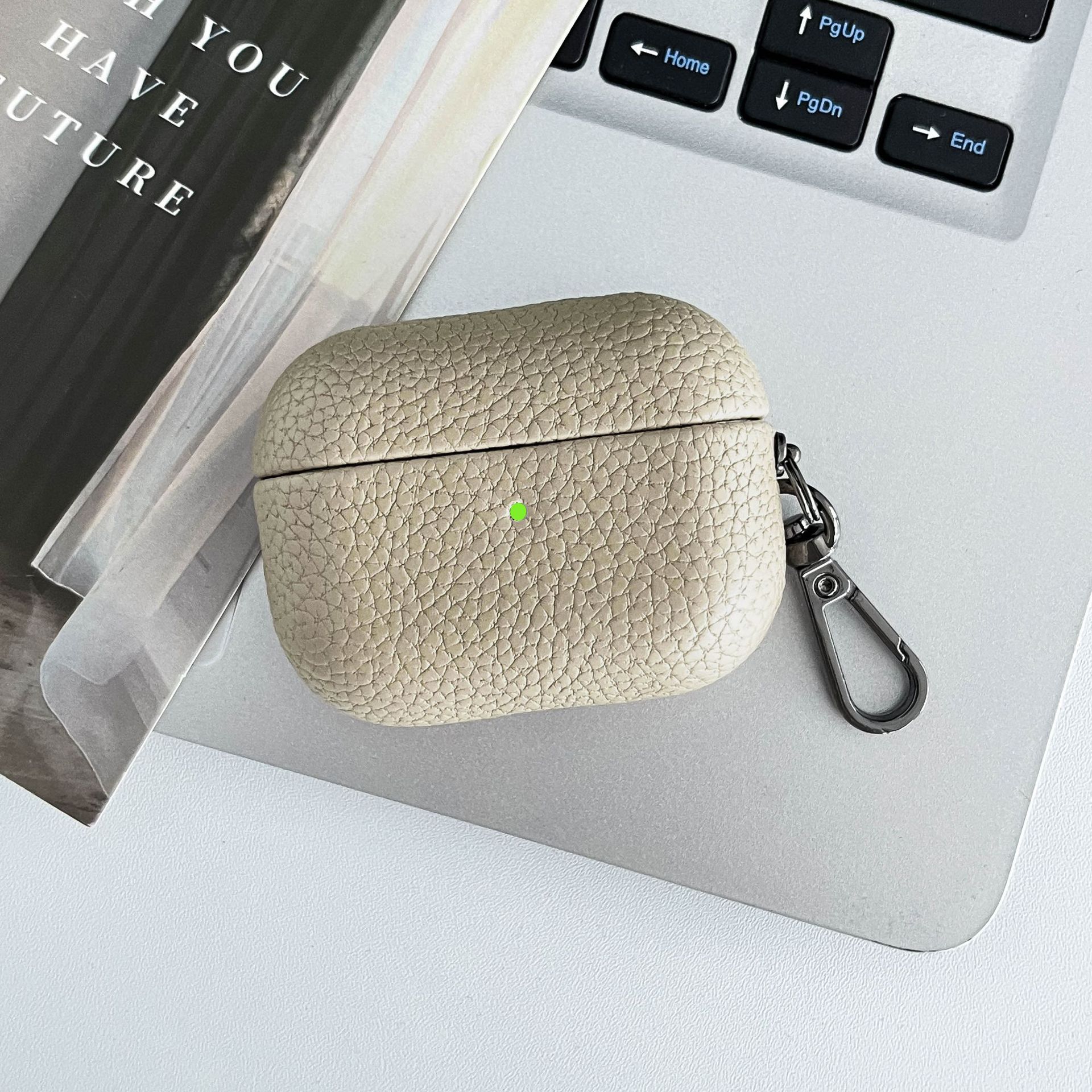 35g Weight iPhone Applicable Brands Bluetooth earbuds case Classification tpu Material Solid Color Pattern Vintage Style, Simple Style Style Injection Molding Craft Tpu Solid Color Injection Molding Vintage Style Simple Style Bluetooth Earbuds Case Phone Accessories 28