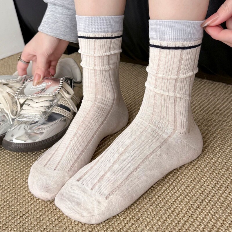 Women's Spring and Summer Thin Socks with Color-Blocking Stripes, Korean Style Mid-Calf Socks, Ultra-Thin Mesh Breathable Slouch Socks Paired with Sneakers