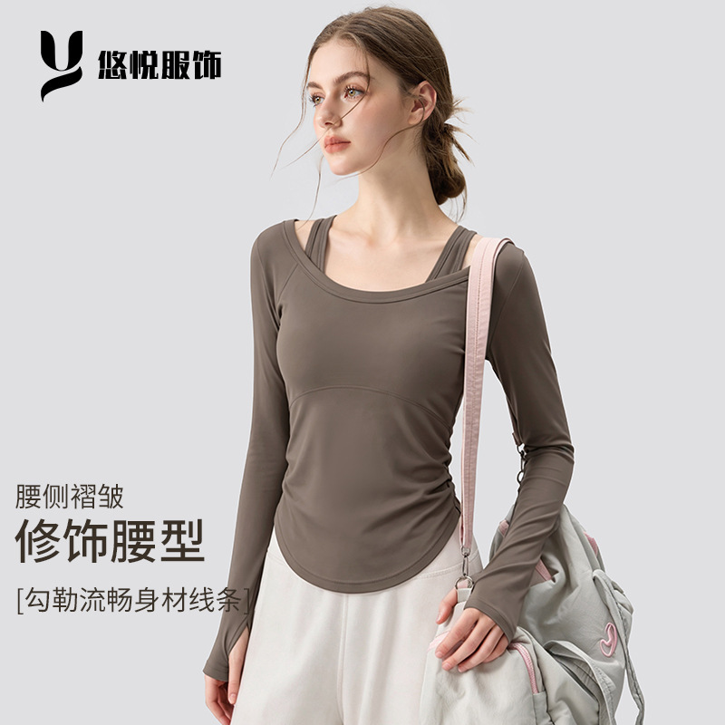 Women's yoga outfit for autumn, consisting of a two-piece set with built-in bra, off-the-shoulder long-sleeved athletic top, and a slim-fit Pilates training set Women's yoga outfit for autumn, consisting of a two-piece set with built-in bra, off-the-shoulder long-sleeved athletic top, and a slim-fit Pilates training set