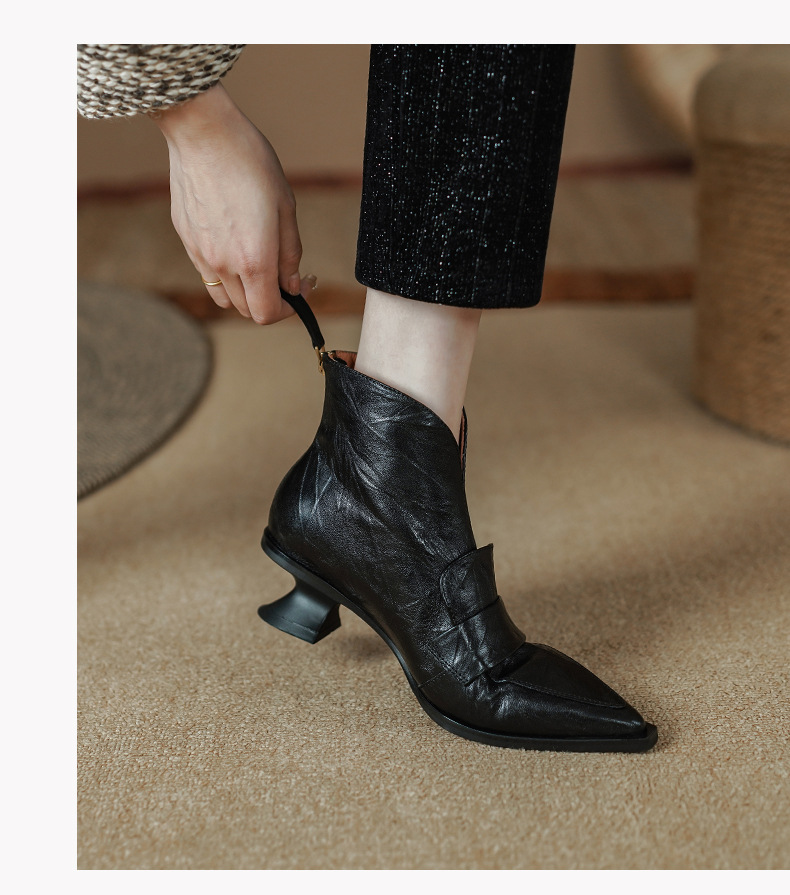 Retro Women's Ankle Boots Pointed Toe Low Heel Back Zipper Slimming Winter Style Unique Cowboy Boots_vogvips.com