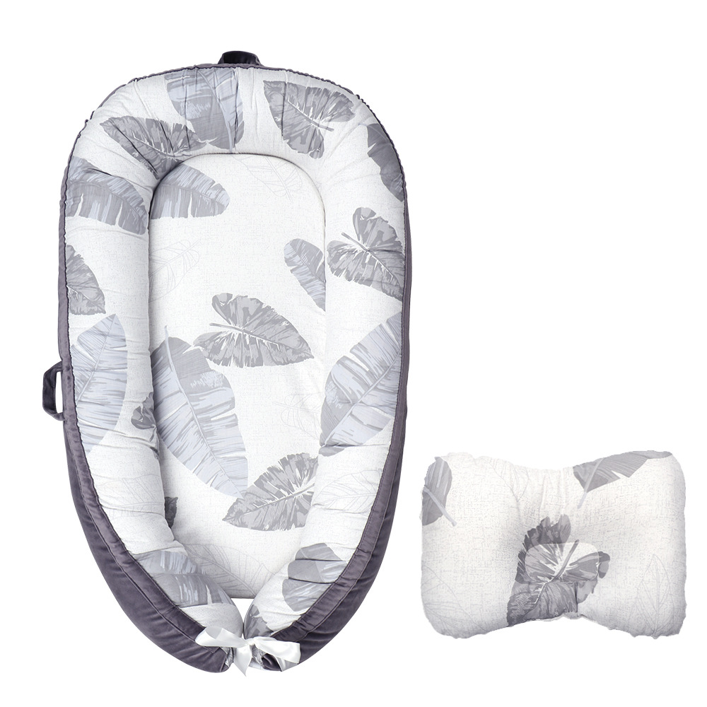 클래식 잎 사각형 베개