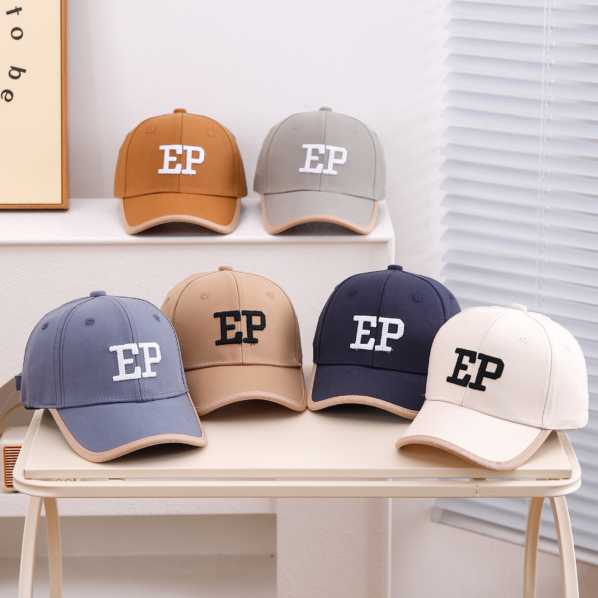 Sombrero de béisbol de primavera y otoño letras coreana para niños sombreros de boca de pato para hombres y mujeres sombreros de sombreros para bebés