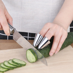 Stainless steel finger guard, cutting guard to prevent finger cuts, finger protector, kitchen helper for beginners.