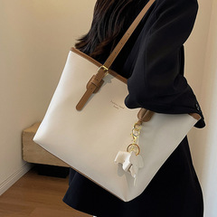 Women's Large Capacity Bags 2024 New Trend Autumn/Winter High-End Single Strap Bag Quality Ladies Commuter Layered Tote Bag