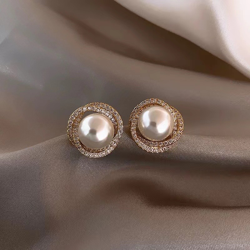 Light luxury spiral pearl earrings-silver needle