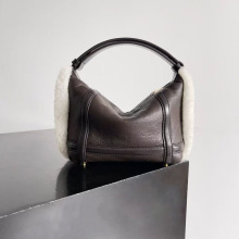 ԭ�SƤ�ﶬ�¿��������ë��Ӱ�С��Ƥ����Ů���r�г����������