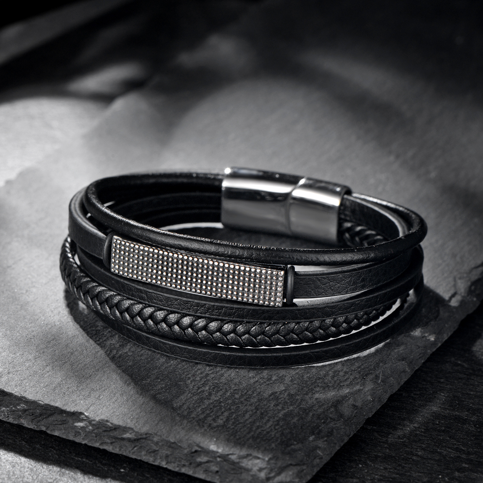 Men's Gender Business Hip-Hop Solid Color 304 Stainless Steel Pu Leather Braid Men's Bangle Men Cord & Leather Bracelets