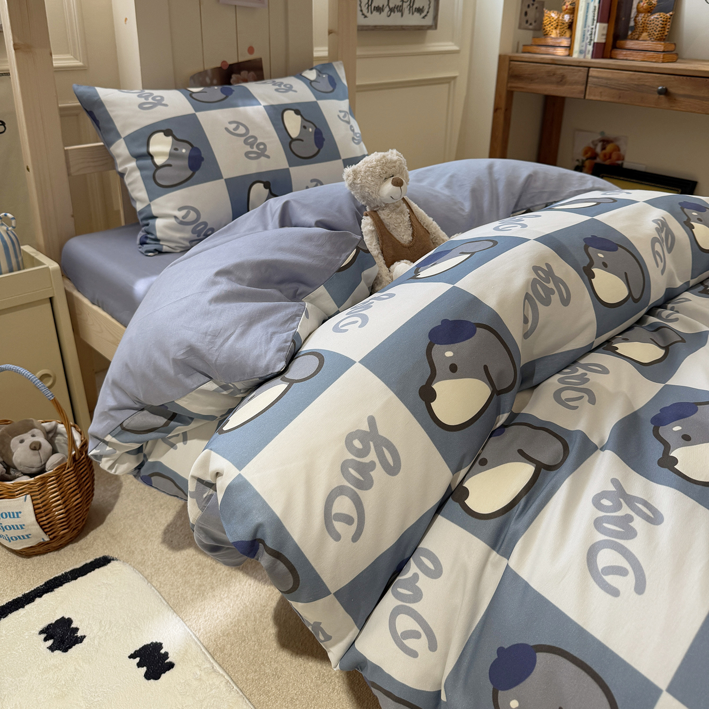 Dormitorio de estudiantes de tres piezas de cama de algodón sábanas de cama de cuatro piezas de cama para estudiantes de secundaria y universidad cama individual para niños