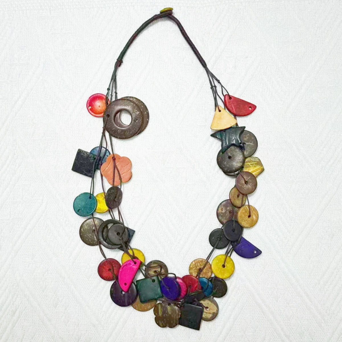Elastic ethnic beaded bracelet