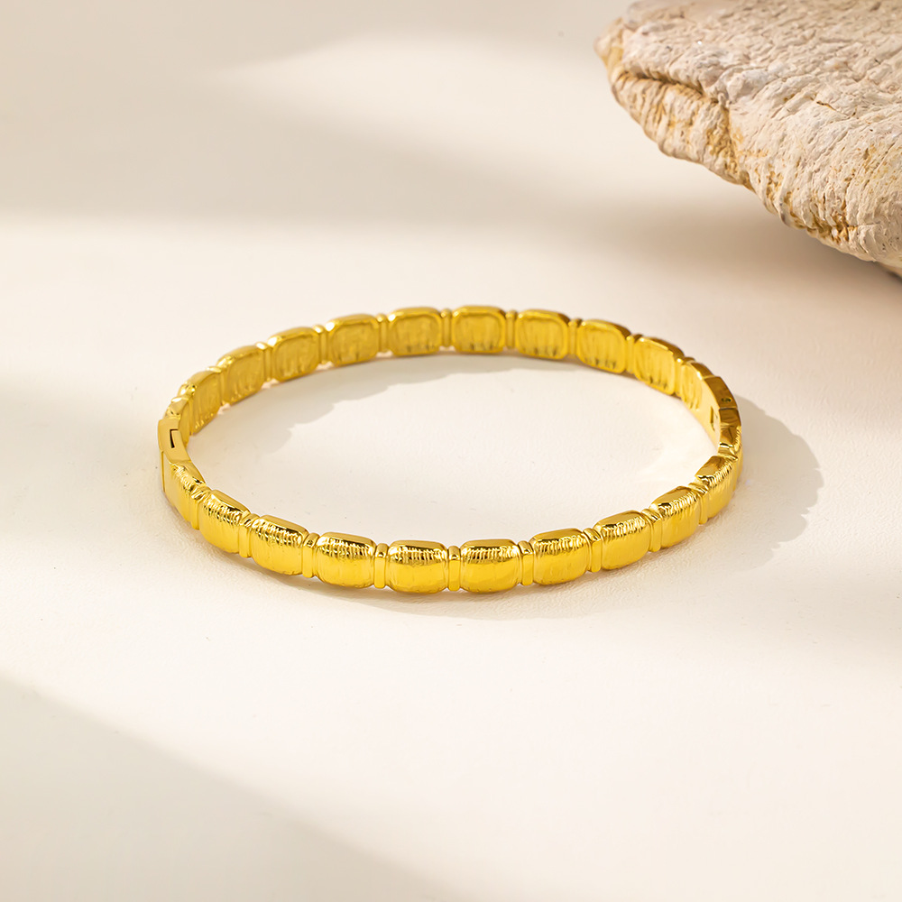 Titanium Steel Bamboo Shaped Micro Inlaid Bracelet Simple Light Luxury Trendy Stainless Steel Bangle Jewelry_voghion.com