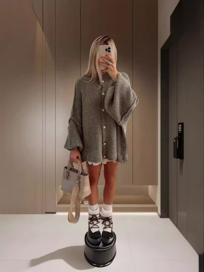 Fashionable solid color metal cardigan for leisure