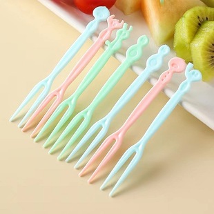 Disposable Fruit Fork Plastic suit Fruit Fork Two-Tooth Household Fruit Cake Dessert Fork Snack Small Fork