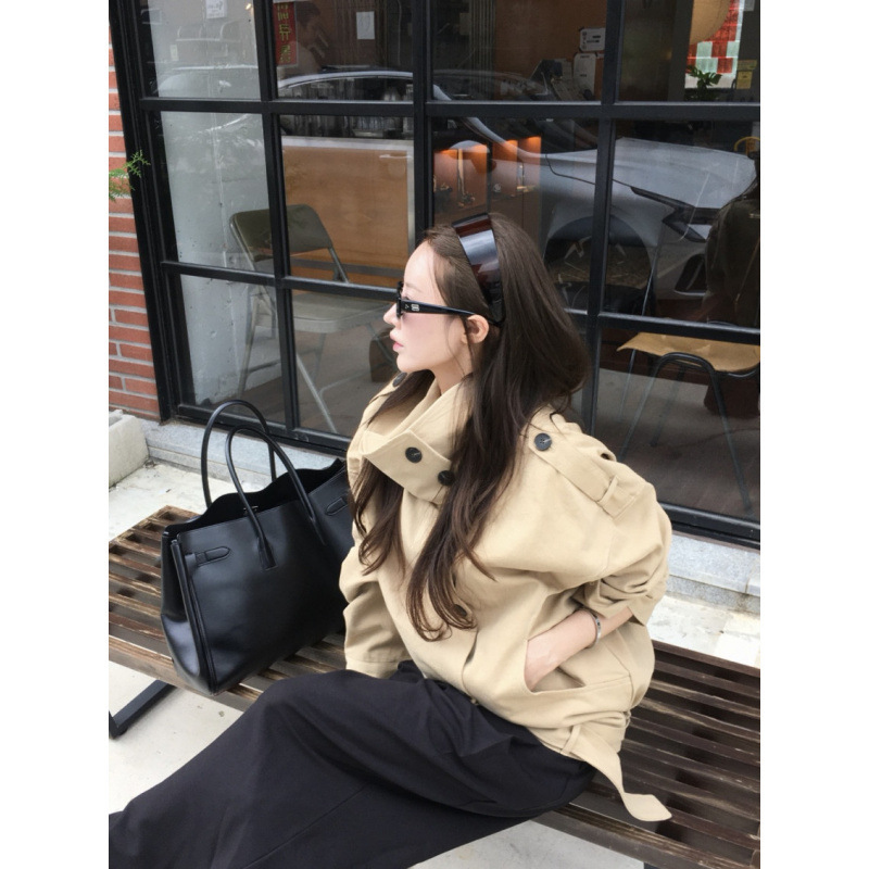 Korean Dongdaemun retro-style, high-end, stand-up collar, double-breasted, tie-waist, short trench coat Korean Dongdaemun retro-style, high-end, stand-up collar, double-breasted, tie-waist, short trench coat
