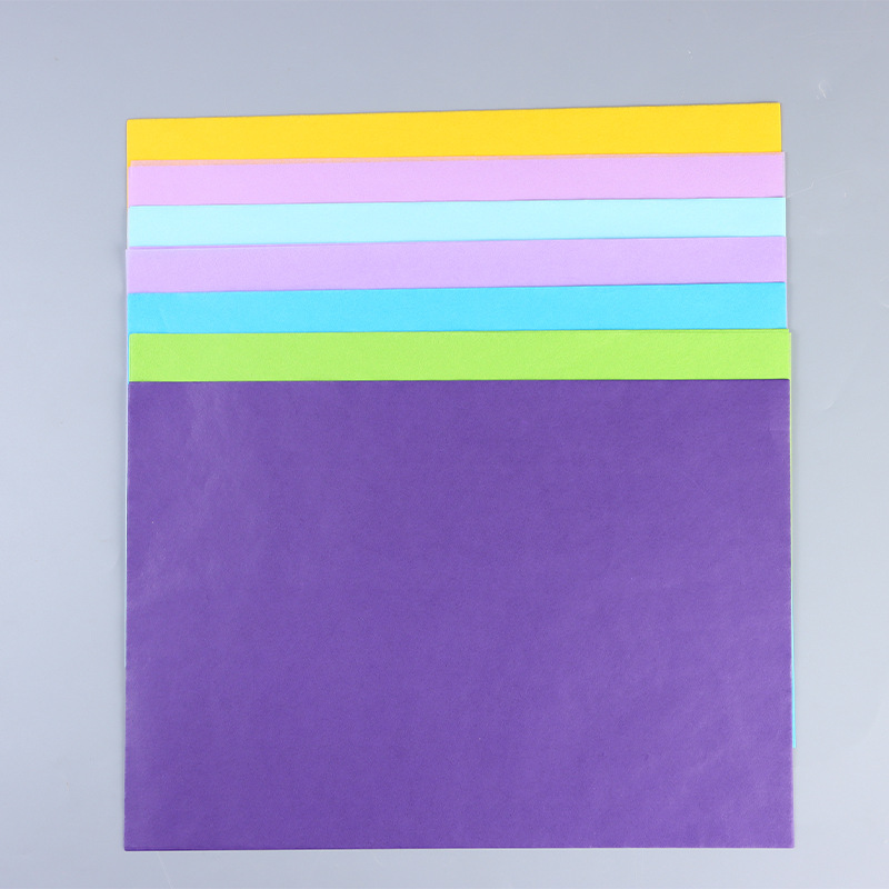 Papel de papel de copia de color 14G papel de seda de color al por mayor papel de pera de color 17g papel de embalaje de color translúcido