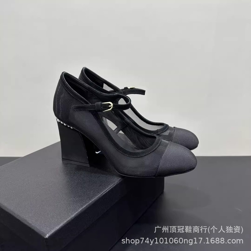 2025年春夏新款小香风拼色网纱蕾丝一字扣带粗跟圆头百搭单鞋女|undefined