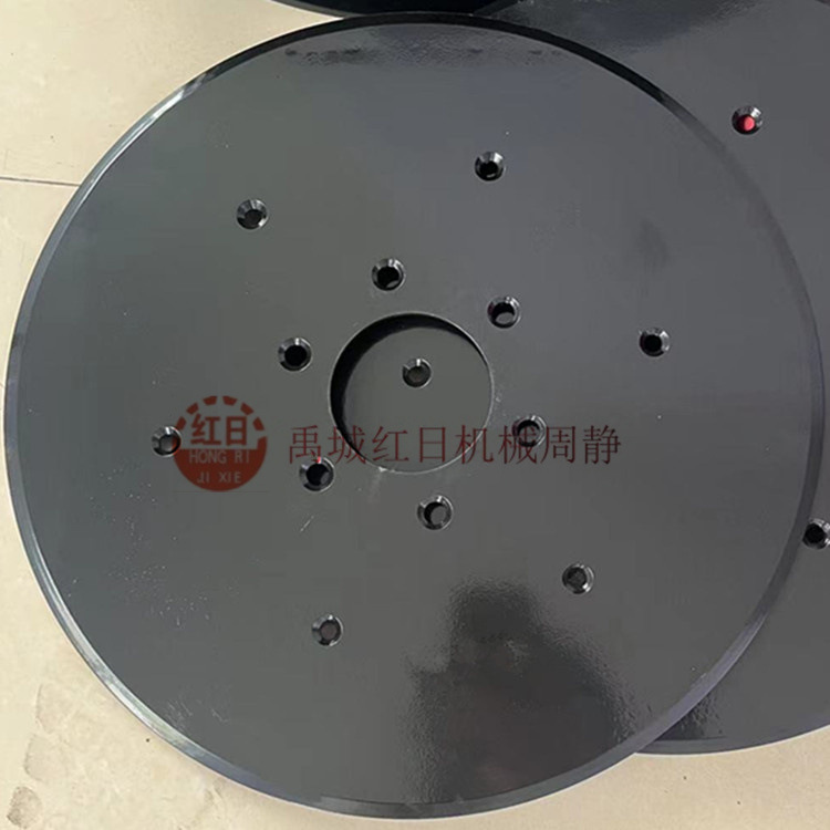 平盘尾轮犁片    筑埂机耙片    免耕播种机平盘缺口耙片    犁刀