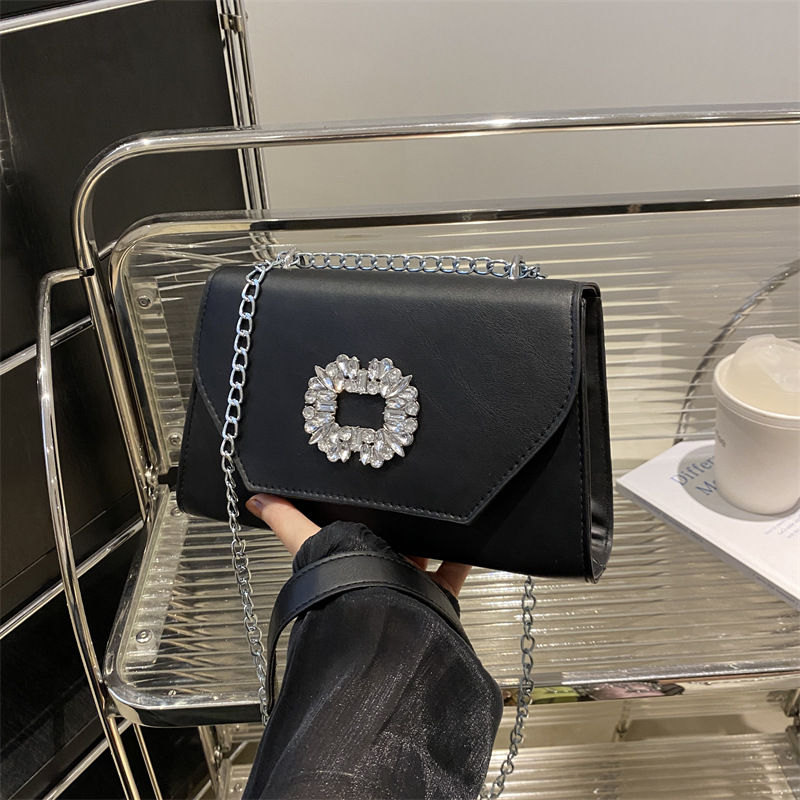 Bolsos populares de este año 2024, invierno, nueva moda, bolsos de mochila, bolsos cuadrados pequeños, bolsos casuales, mujeres