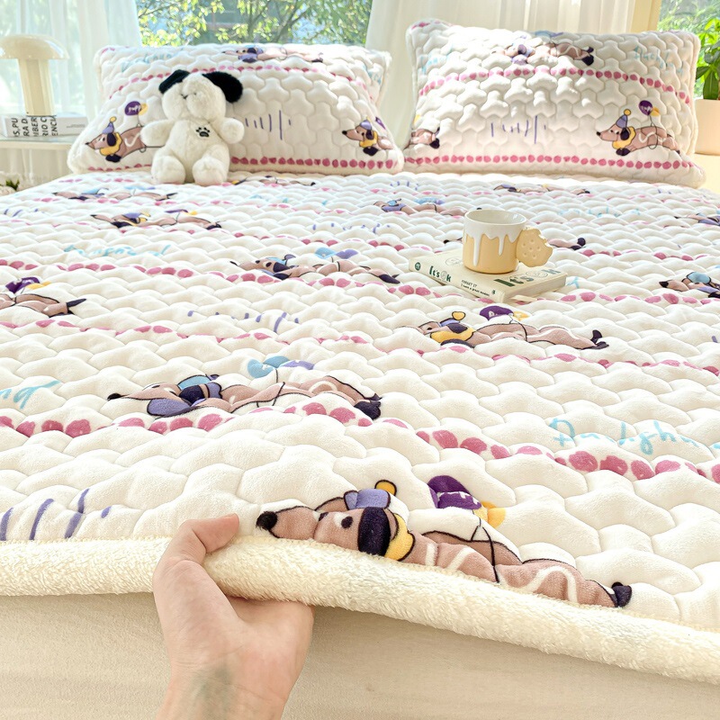 Class A Thickened Milk Velvet Mattress Winter Warm fleece-lined Bed Sheet Bed Cover Student Dormitory Mat Tatami Mat Class A Thickened Milk Velvet Mattress Winter Warm fleece-lined Bed Sheet Bed Cover Student Dormitory Mat Tatami Mat