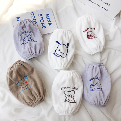 Cozy Cartoon Student Sleeve Set - Autumn/Winter New Arrival, Korean Style Anti-Dirt Fleece Short Sleeve Cover, Internet Celebrity Fashion Protection Sleeve, Instagram Trendy