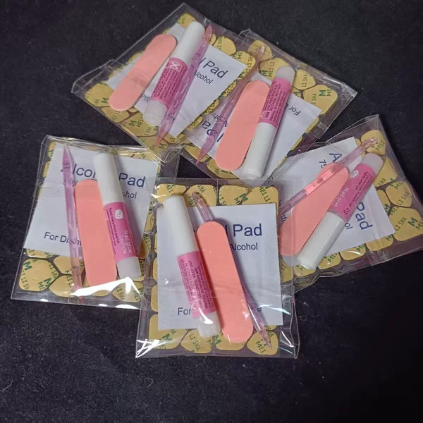 Wearable Nail Tool Kit Five-Piece Kraft Paper Upgraded Manicure Tool Set Source Manufacturer Large Quantity to Discuss