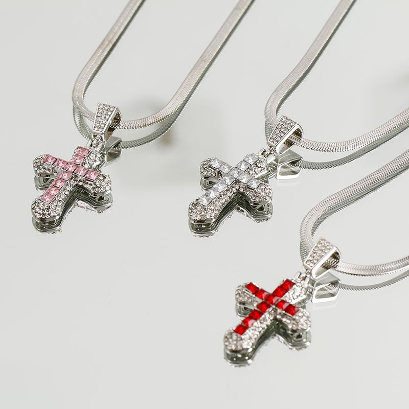 Transfronterizo europeo y americano diamante Cruz collar nuevo circón colgante hip hop personalidad de moda todo partido suéter cadena joyería