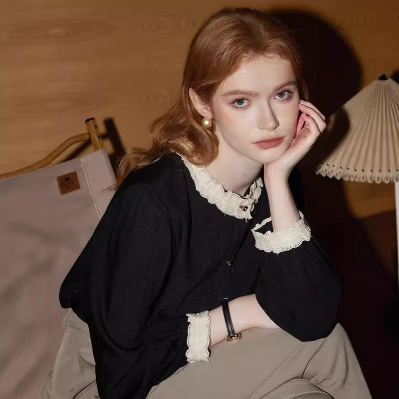 Kuen's Retro Short-Sleeved Double-Layer Lace Collar Long-Sleeved Shirt for Women 2026 Autumn and Winter New Style Artistic and Elegant