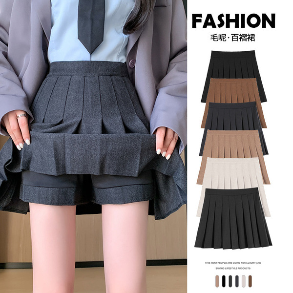 Demi-season pleated skirt